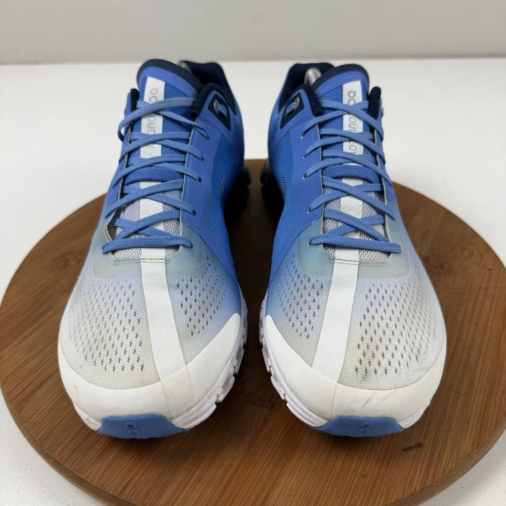 ON Running CloudFlow 3 Blue and White Sneakers W11 or M9.5 - Picture 2 of 9